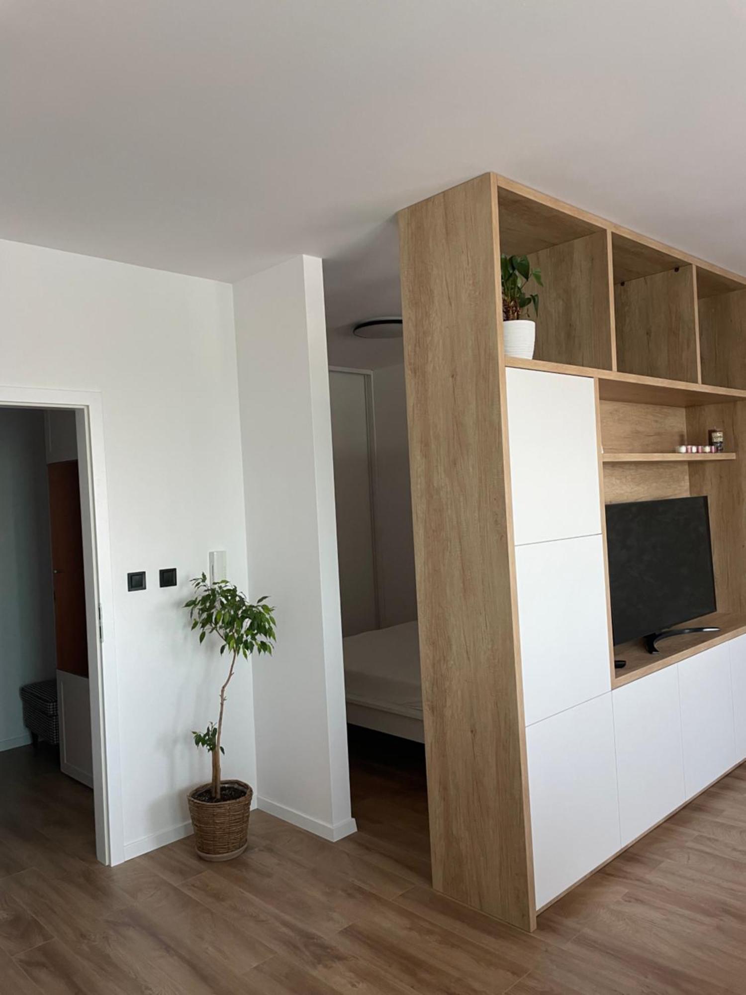 Apartman Petronela Bratislava Luaran gambar